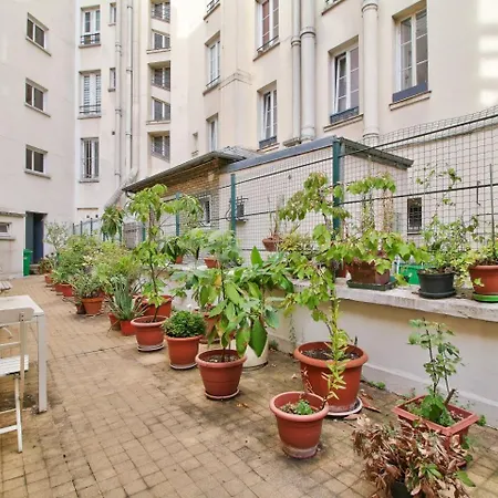 Superb 1br Flat With Balcony View On Sacre-coeur Apartamento