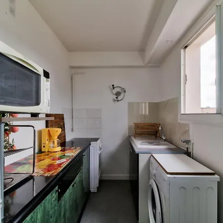 Superb 1br Flat With Balcony View On Sacre-coeur *