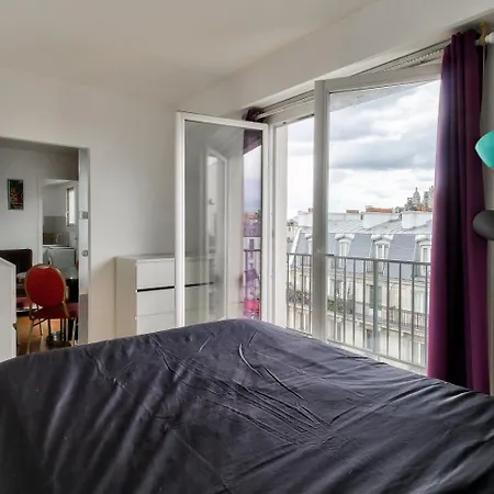 Superb 1br Flat With Balcony View On Sacre-coeur *